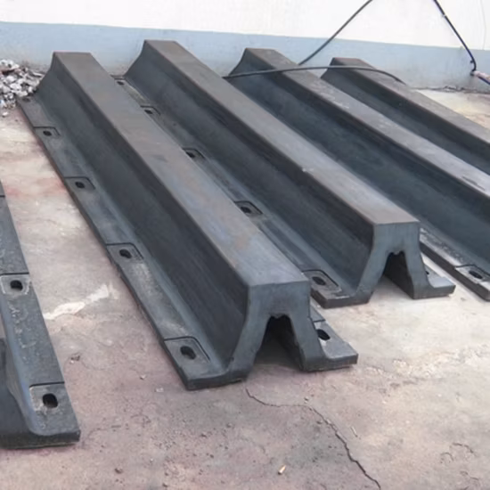 Defensa de goma submarina neumática para dique flotante con CCS
